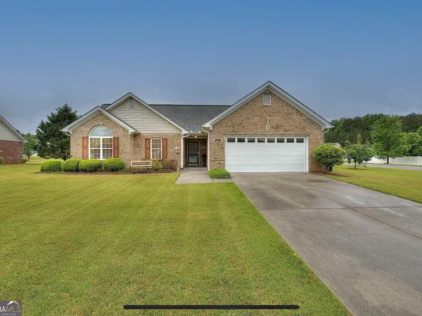201 Brookstone Dr SW, Calhoun, GA 30701