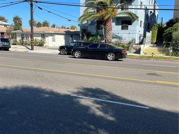 11852 Washington Pl, Los Angeles, CA 90066