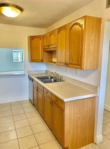 159 Lakeview Dr #204 — Photo 11
