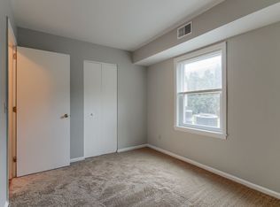 545 Allison Dr #10, Hummelstown, PA 17036