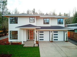 4124 Mapleton Dr, West Linn, OR 97068
