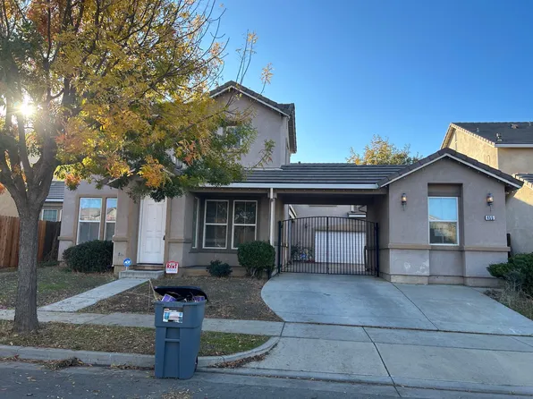 455 Creekside Dr, Patterson, CA 95363