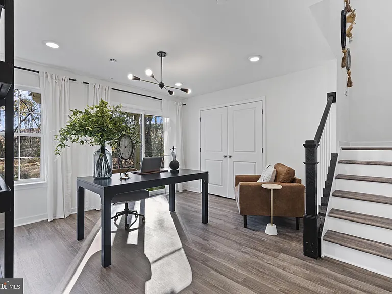 7434 Fern Gully Way — Photo 4