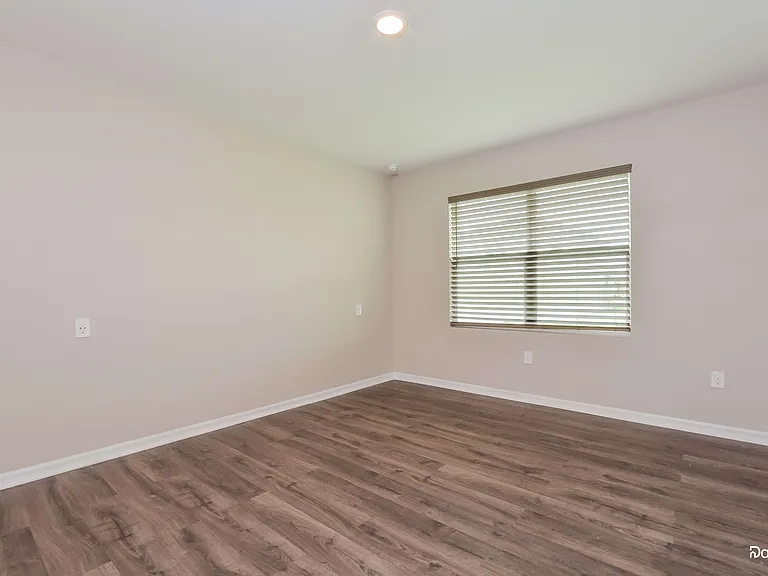4182 Looking Glass Pl — Photo 9