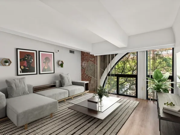 42 8th St APT 4401, Charlestown, MA 02129