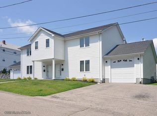 76-78 Verdi St, North Providence, RI 02904