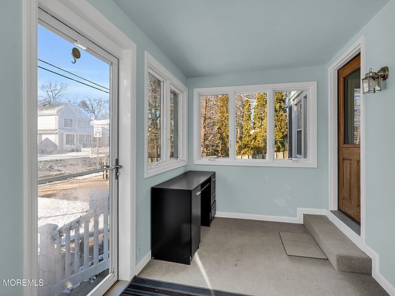 4th image of 190 Osborne Avenue