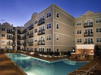 5th image of 3000 Vanderbilt Pl APT 207