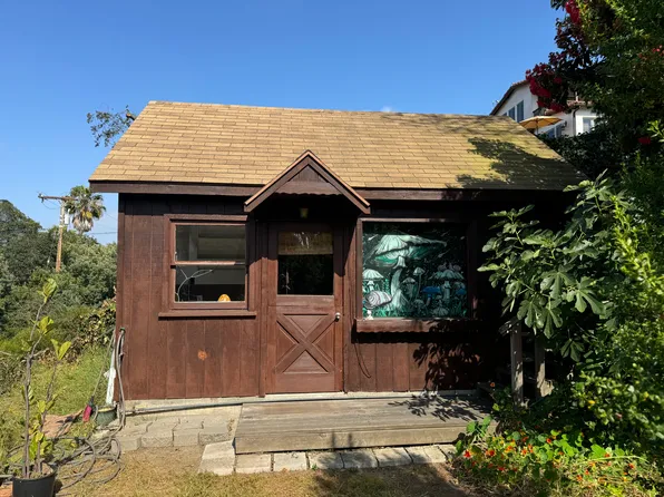 (undisclosed Address), Santa Monica, CA 90403