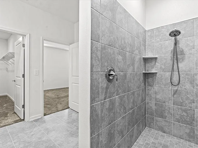 2952 Armstrong Ave — Photo 9
