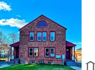 53 Bay St, Springfield, MA 01109