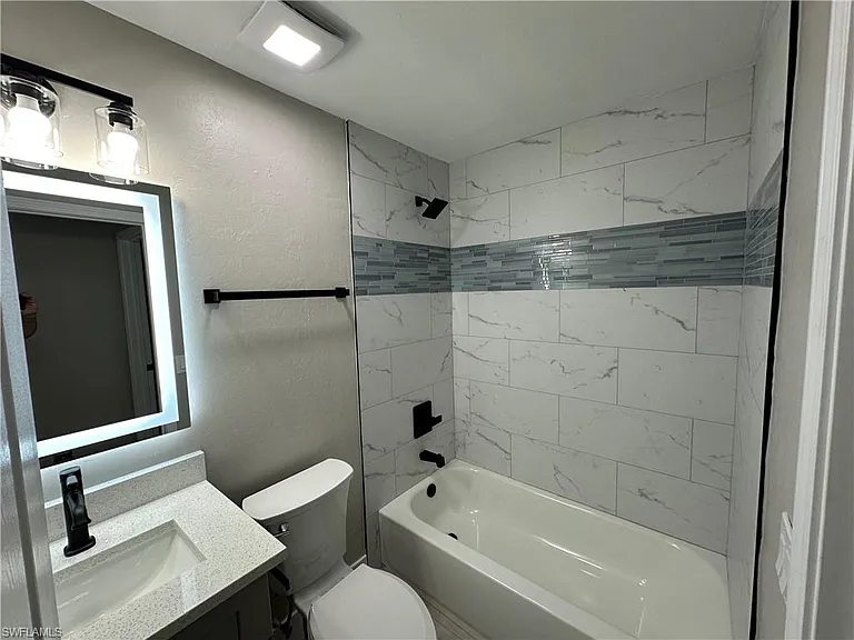 17396 E Carnegie Cir — Photo 12