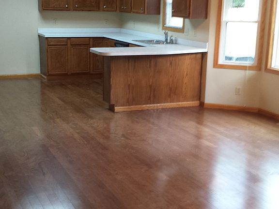 2nd image of 5121 W Leighton Ave