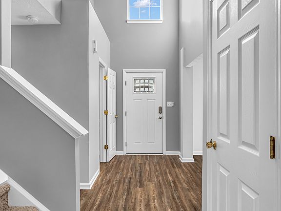 4th image of 2906 Shadow Lake Dr