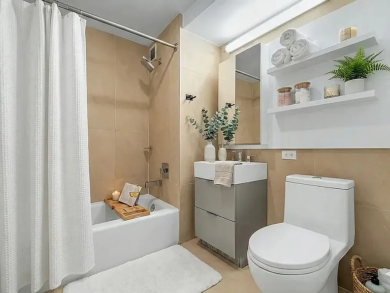 181 Front St #8B — Photo 6