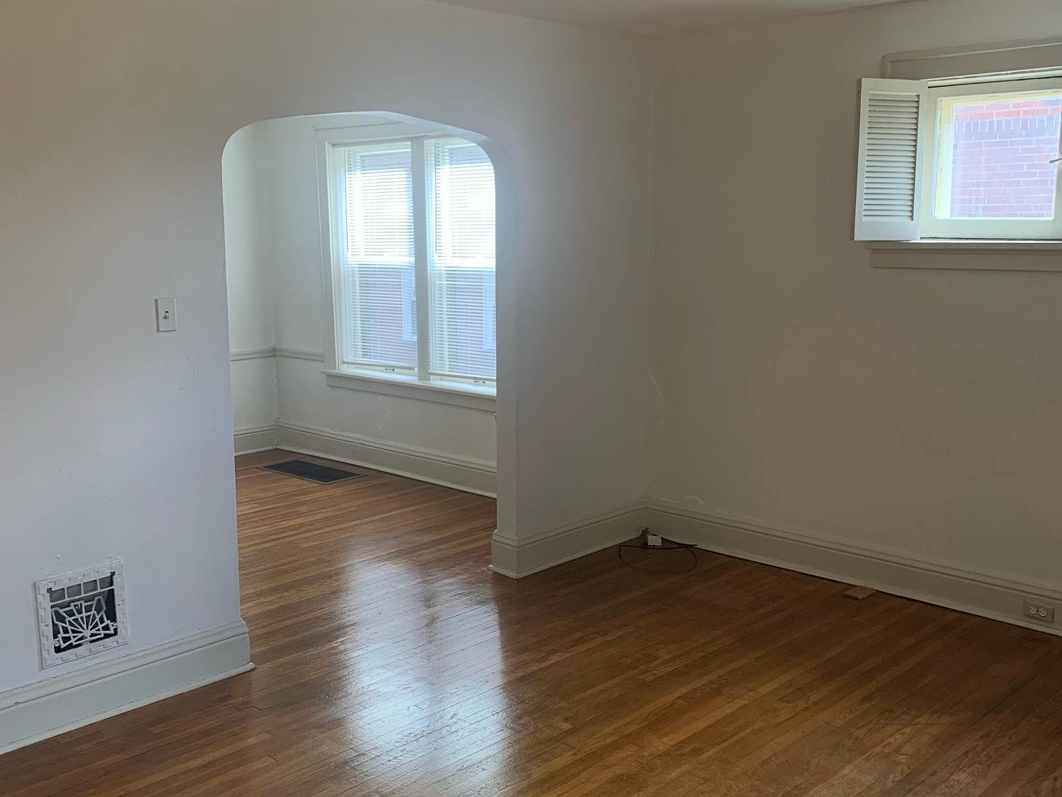 7719 Gissler Avenue # FL 1ST, Saint Louis, MO 63117 | Zillow