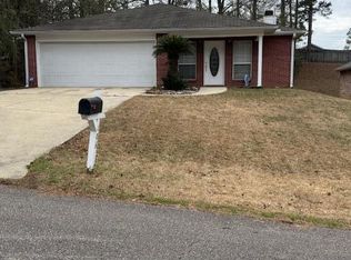 106 Honey Ln, Hattiesburg, MS 39402