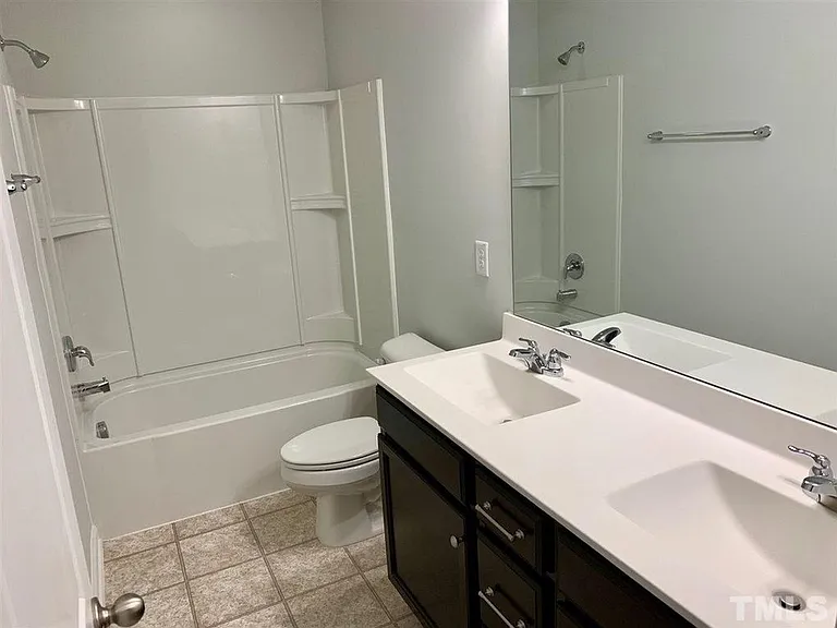 550 Catalina Grande Dr — Photo 14