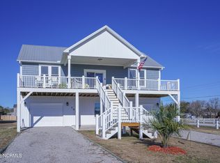 100 Shell Rock Ln, Hubert, NC 28539