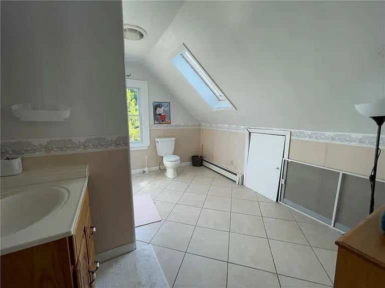 60 Berkeley Ave #2 — Photo 21