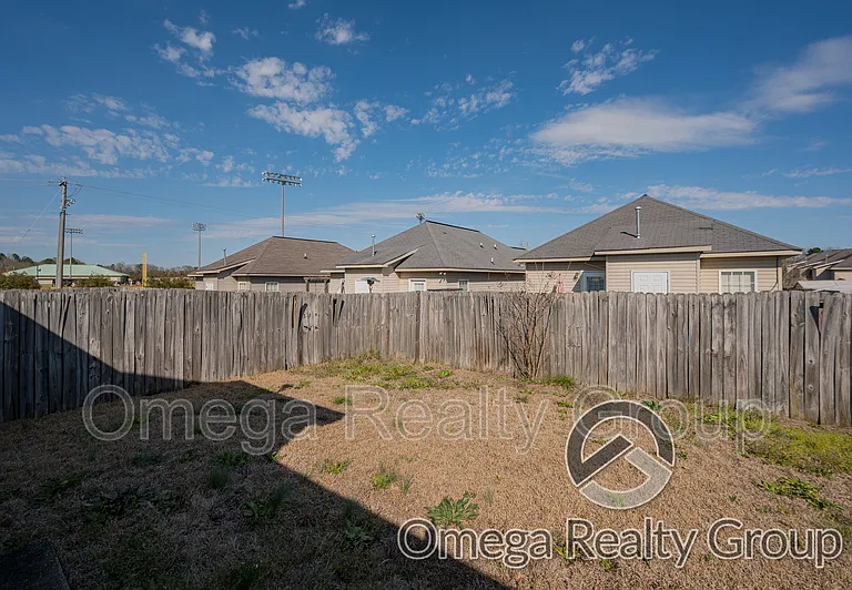 9717 Full Moon Cir — Photo 43