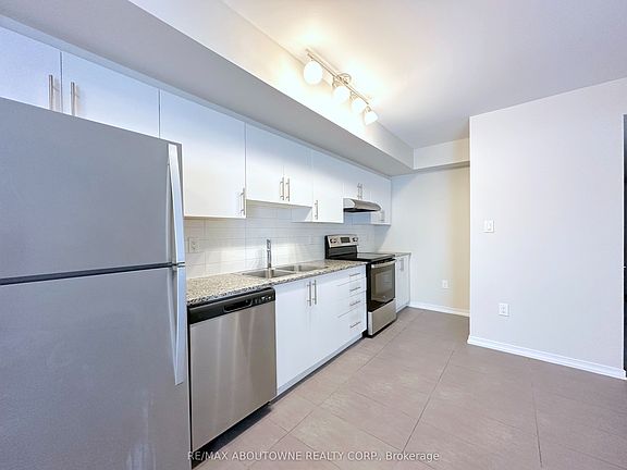 2nd image of 35 Valley Woods Rd #513