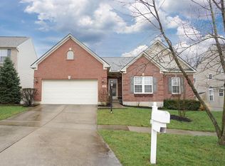 333 Delaware Dr, Hamilton Twp, OH 45039