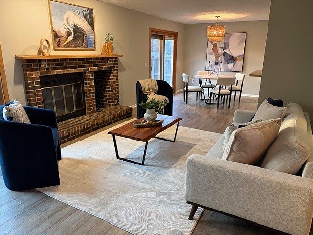 1st image of 756 Knolls Ct