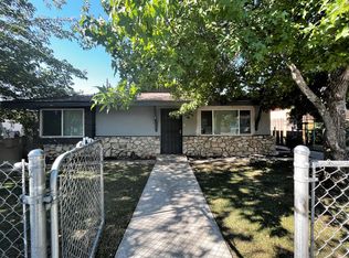 1325 Pacific St APT A, Bakersfield, CA 93305