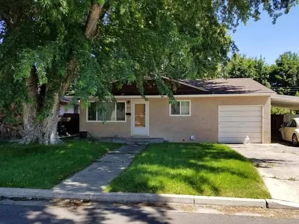 835 Arnold St, Susanville, CA 96130