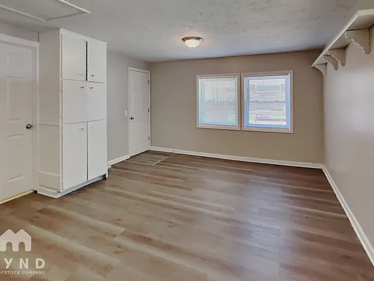 1739 Pickering Dr — Photo 8
