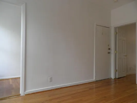 Rented by R New York | media 26