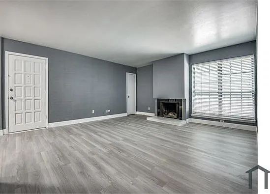 2 bed, 1057 sqft, $1,600 — Photo 4