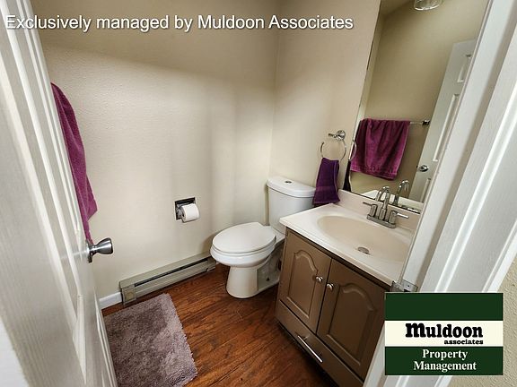 5th image of 654 S Bellflower Dr