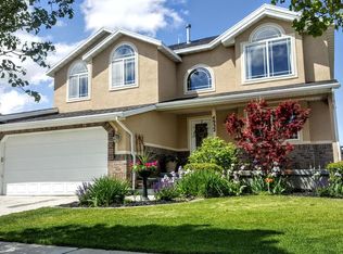 4932 W Weatherwood Ln, Herriman, UT 84096