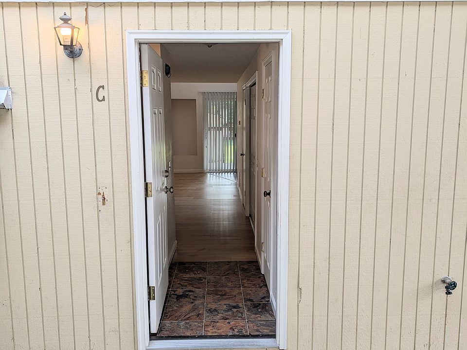 1st image of 816 124th St SW #C