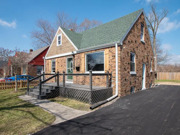 1040 E 45th Ave, Gary, IN 46409