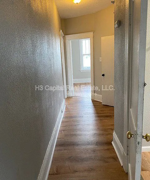 2446 State St #A — Photo 9