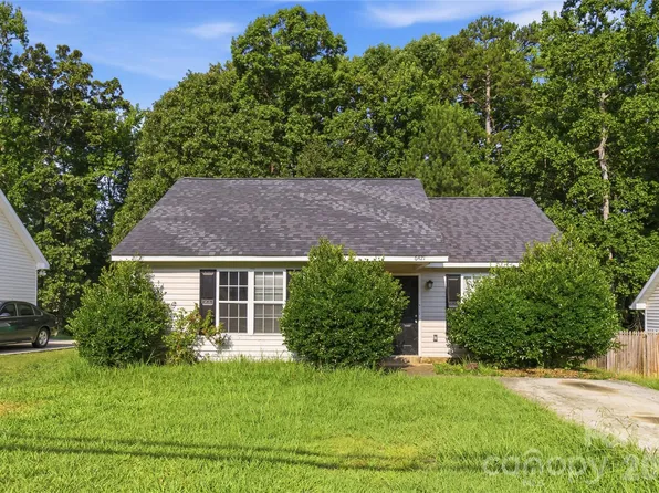 6421 Elgywood Ln, Charlotte, NC 28213