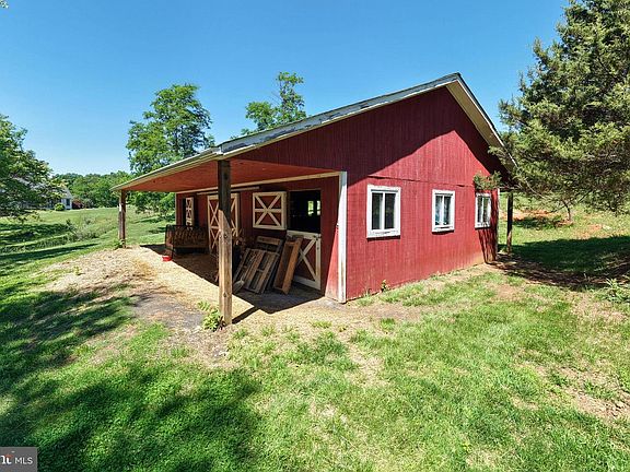 2nd image of 128 Fairview Circle Path Lot 36