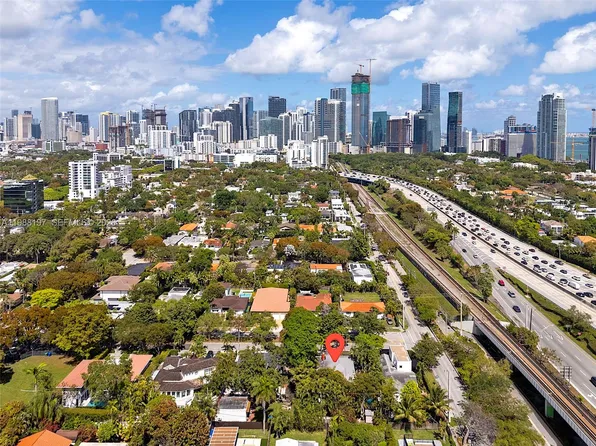 120 SW 24th Rd, Miami, FL 33129