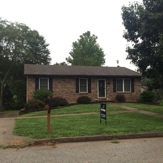1st image of 5537 Bradley Dr