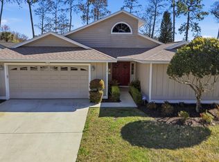 38 Treetop Cir, Ormond Beach, FL 32174