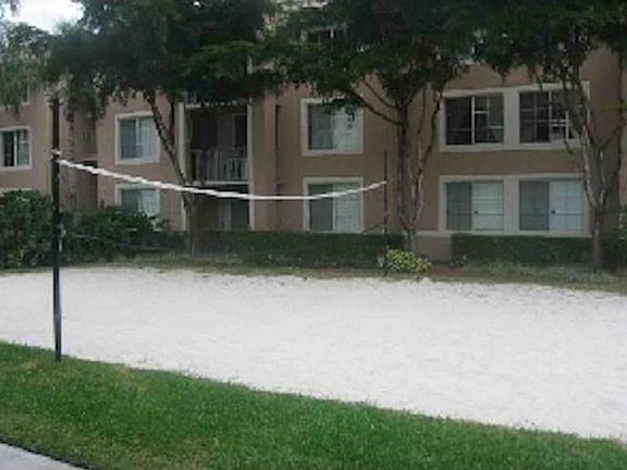 4th image of 12106 Saint Andrews Pl APT 105