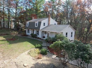 13 Rolling Ridge Rd, Londonderry, NH 03053
