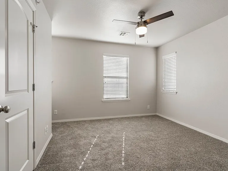 Pin Oak Townhomes — Photo 46