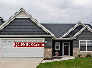 1241 Olde Brandy Ln, Davenport, IA 52807