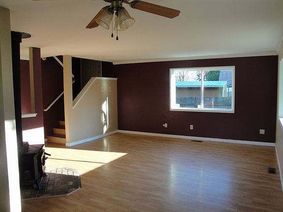 3rd image of 13170 Dogwood Ave NW