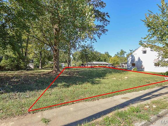 4th image of 1015 Caseyville Ave