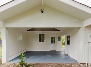 485 Kawelo Rd #B, Haiku, HI 96708